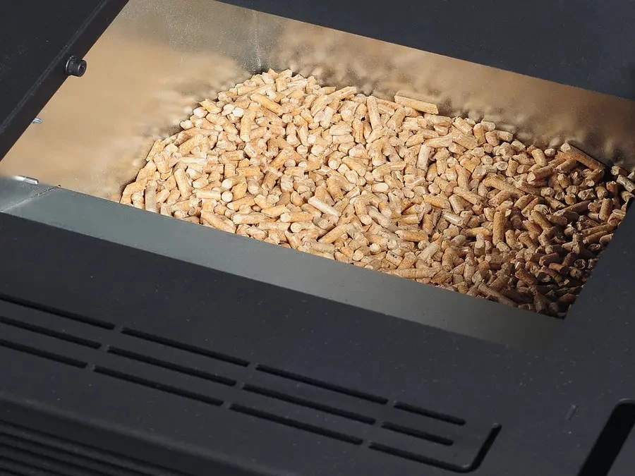Estufa uso pellets de madera 1